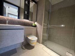 rangoon-road photo thumbnail #1